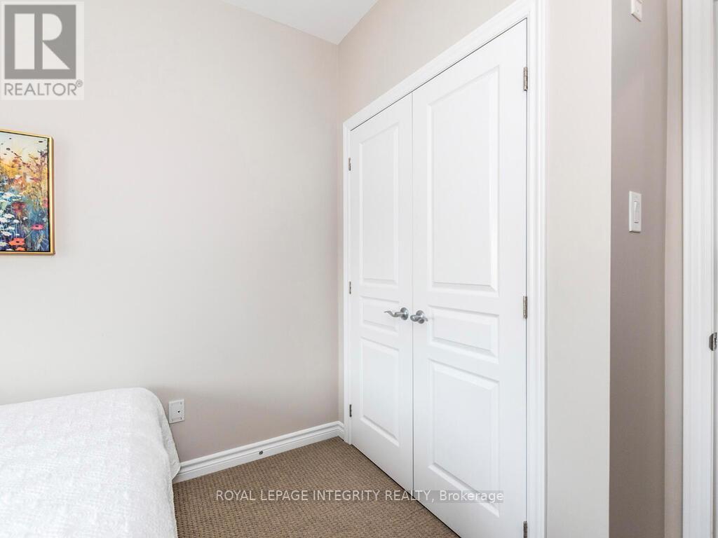 201 - 300 Jatoba Private, Ottawa, Ontario  K2V 0E7 - Photo 24 - X12955416