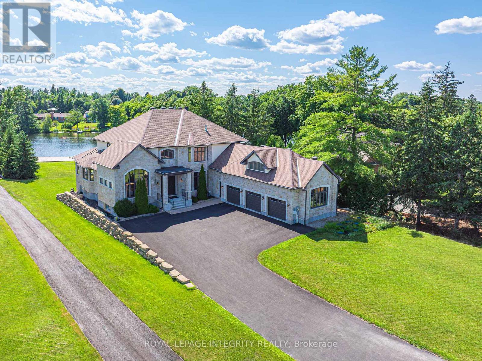 1180 RIVER ROAD, Ottawa, Ontario