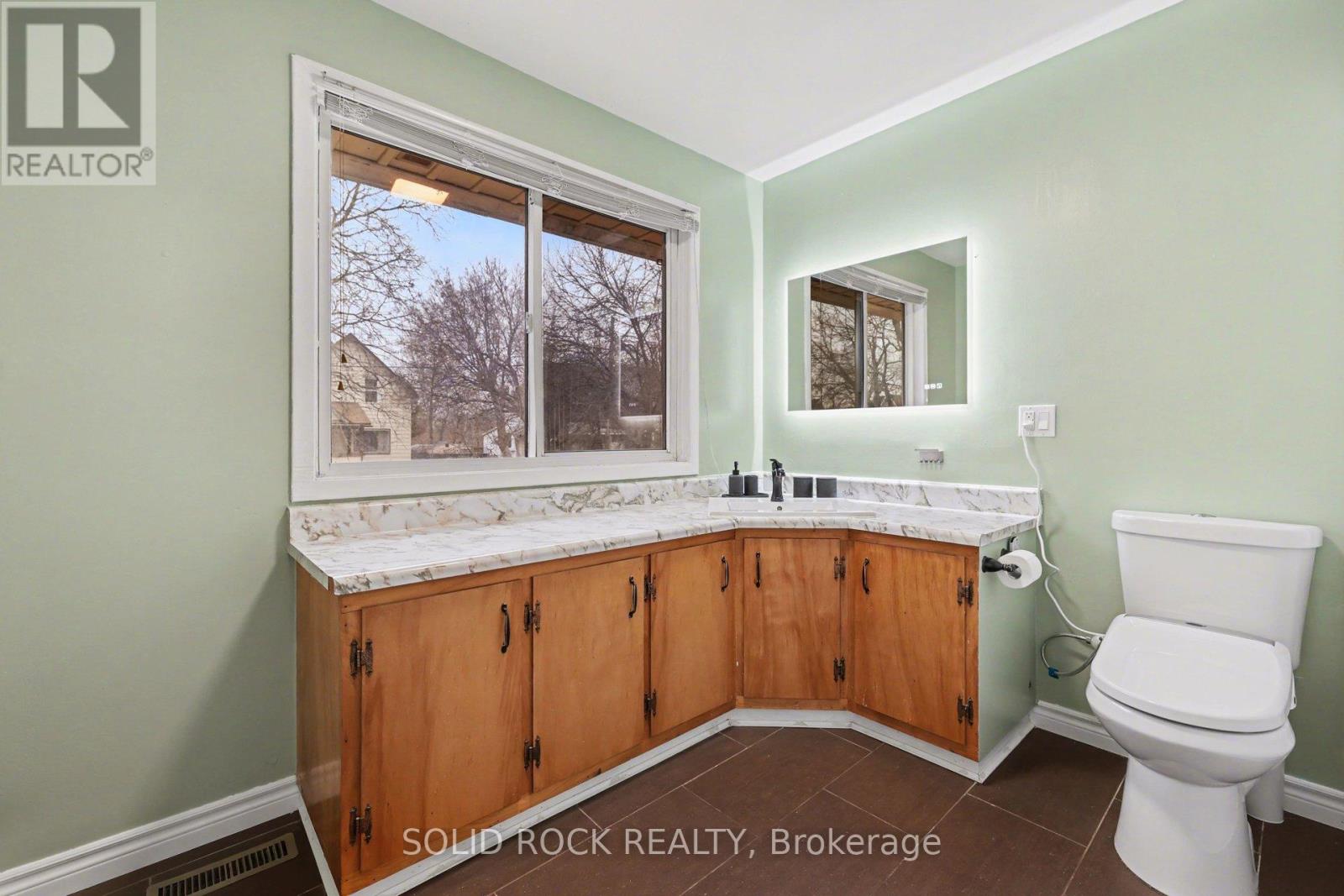 7 Leeds Street, Smiths Falls, Ontario  K7A 2M6 - Photo 15 - X12955894