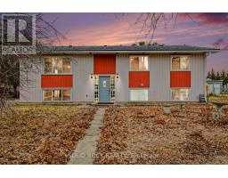 7 LEEDS STREET, Smiths Falls, Ontario