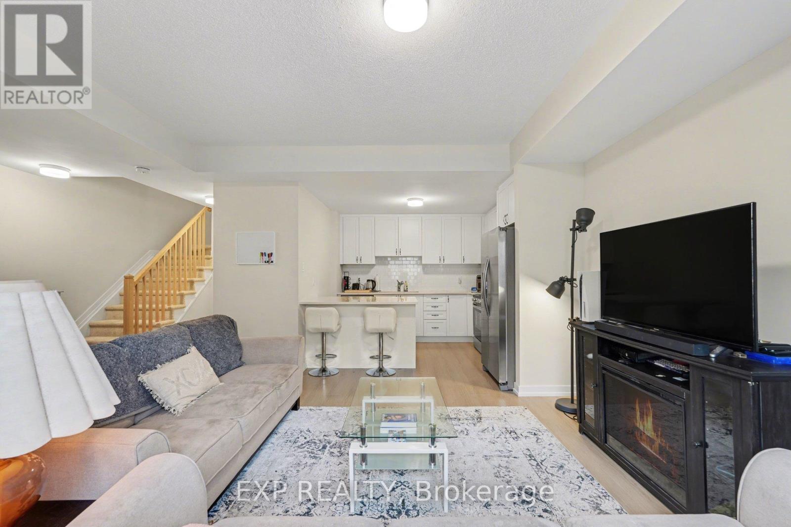 249 David Lewis Private, Ottawa, Ontario  K4A 1C4 - Photo 5 - X12955936