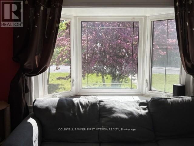 185 Compton Avenue, Ottawa, Ontario  K2B 5A6 - Photo 15 - X12956180