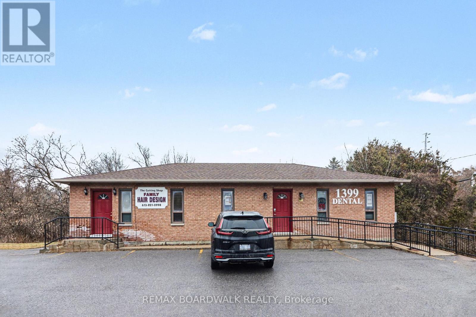 1399 ELLSWORTH LANE, Ottawa, Ontario