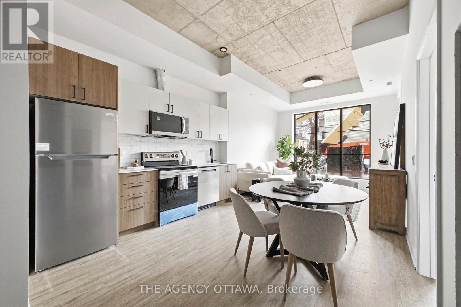 401 - 56 Bayswater Avenue, Ottawa, Ontario  K1Y 2E9 - Photo 2 - X12958842