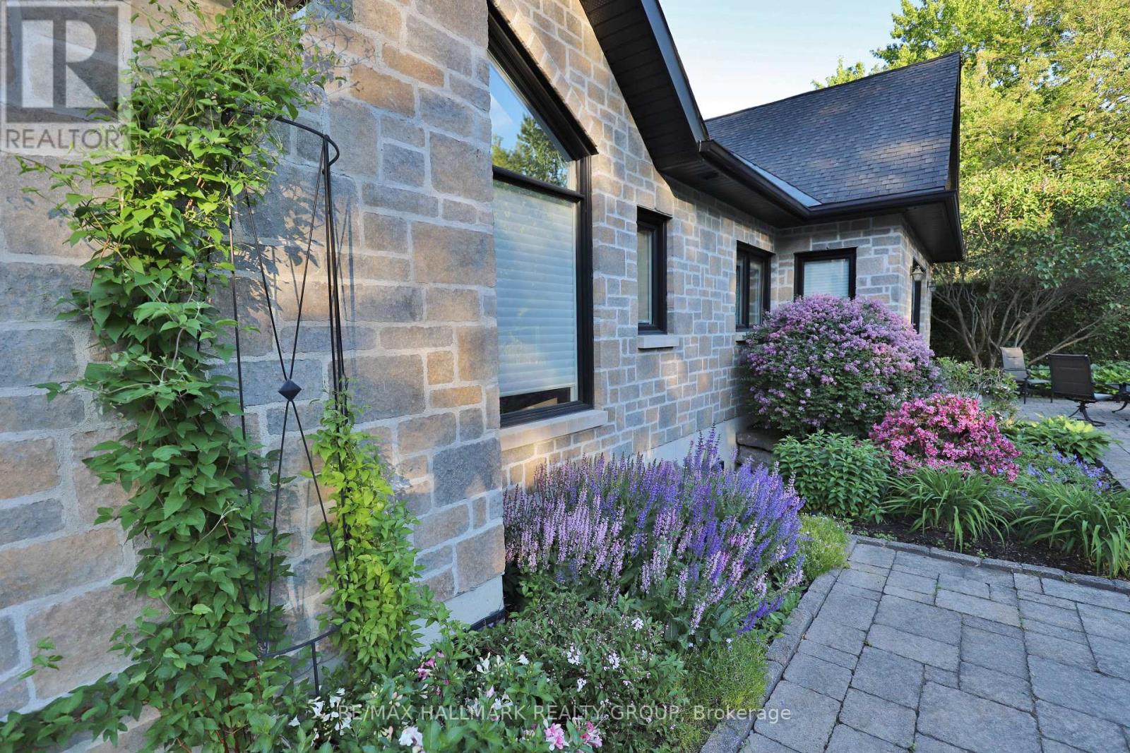62 Rebecca Crescent, Ottawa, Ontario  K1J 6B9 - Photo 50 - X12958972