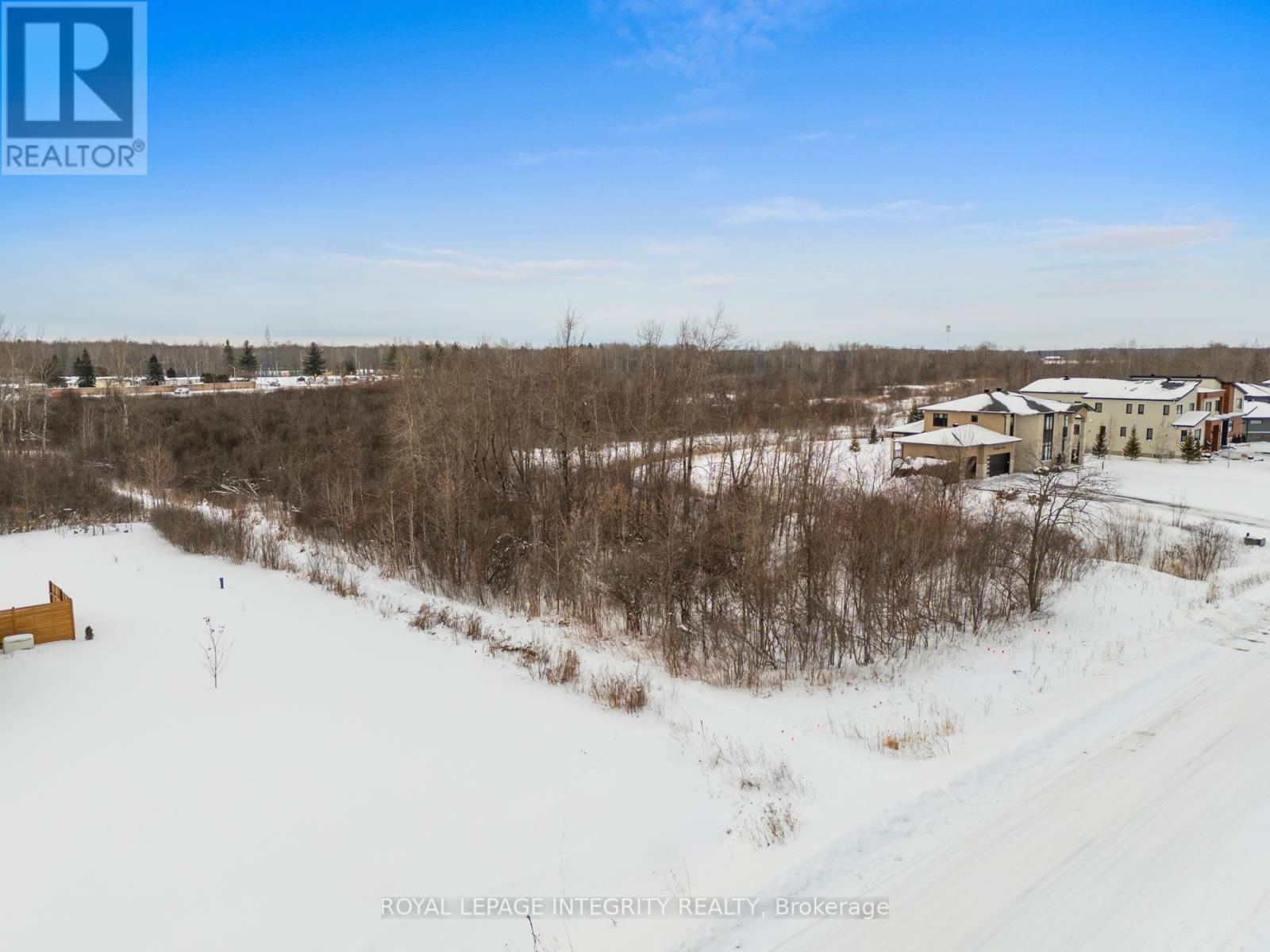 671 Ballycastle Crescent, Ottawa, Ontario  K1X 0A3 - Photo 5 - X12960554