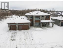 671 BALLYCASTLE CRESCENT, Ottawa, Ontario