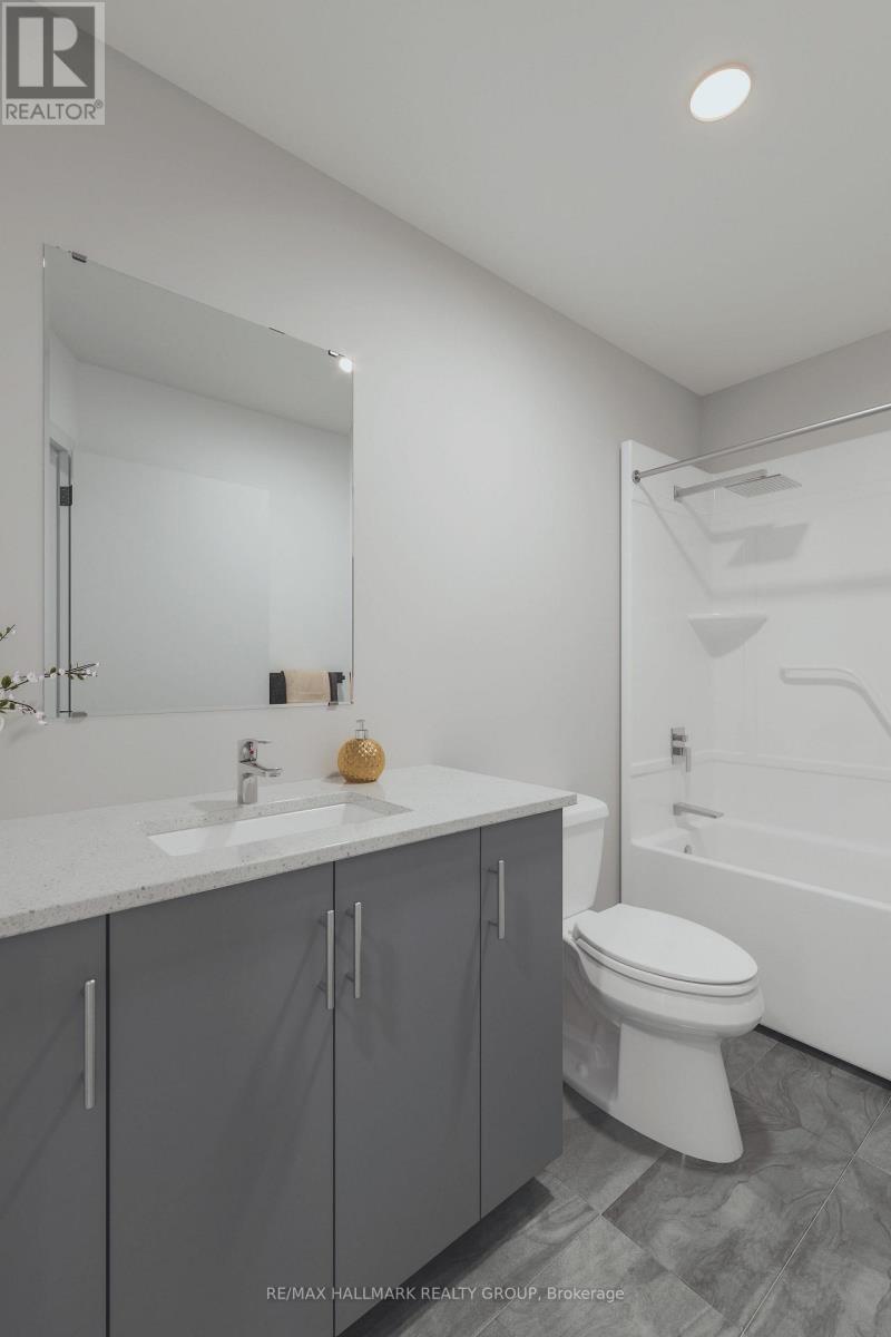 503 - 353 Gardner Street, Ottawa, Ontario  K1L 7V8 - Photo 2 - X12960862