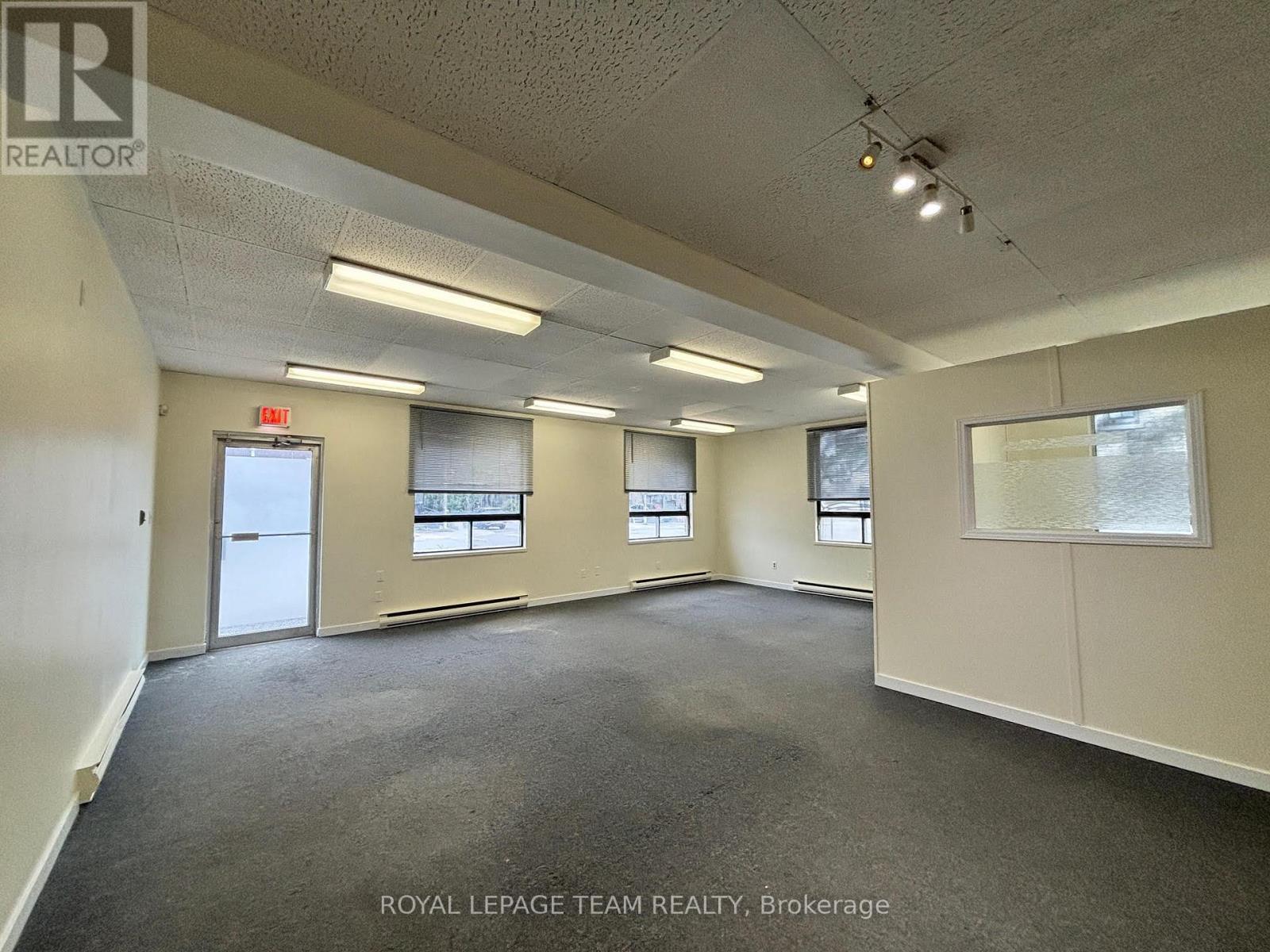 173 Dalhousie Street, Ottawa, Ontario  K1N 7C7 - Photo 2 - X12965812
