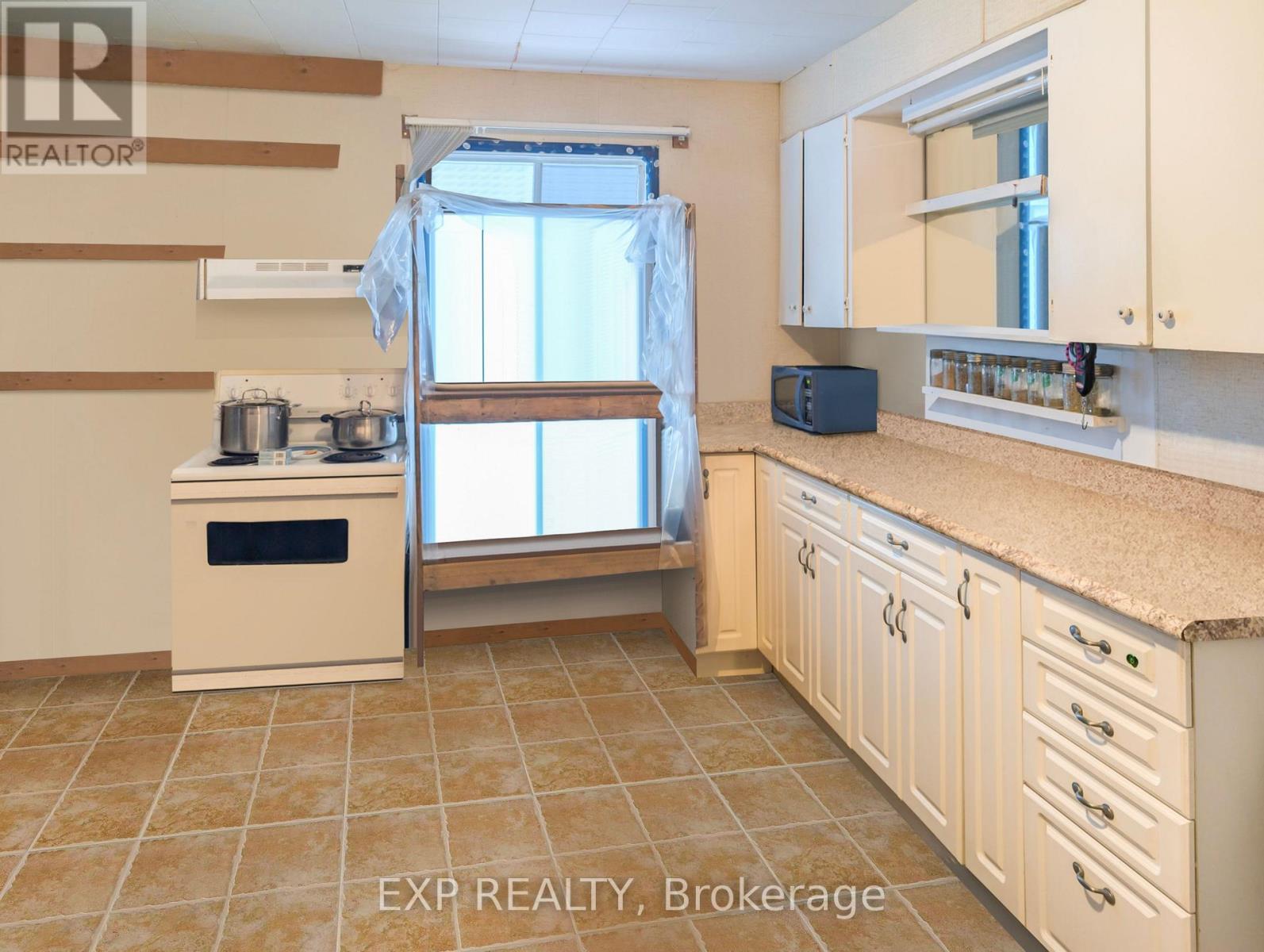 111 Taylor Avenue, Kirkland Lake, Ontario  P2N 2L8 - Photo 6 - T12967430