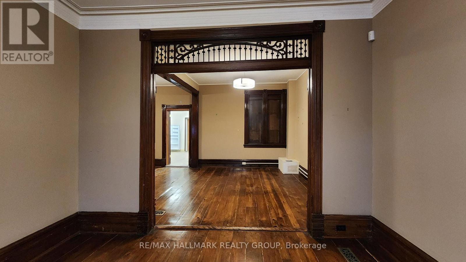 113 Murray Street, Ottawa, Ontario  K1N 5M5 - Photo 15 - X12968126