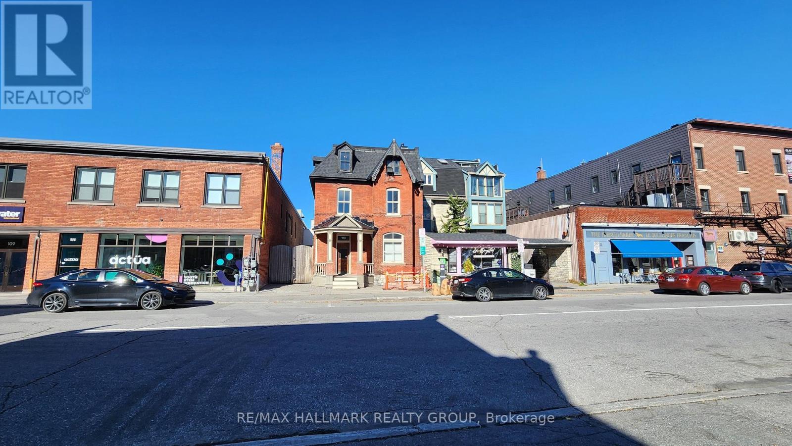 113 Murray Street, Ottawa, Ontario  K1N 5M5 - Photo 2 - X12968126