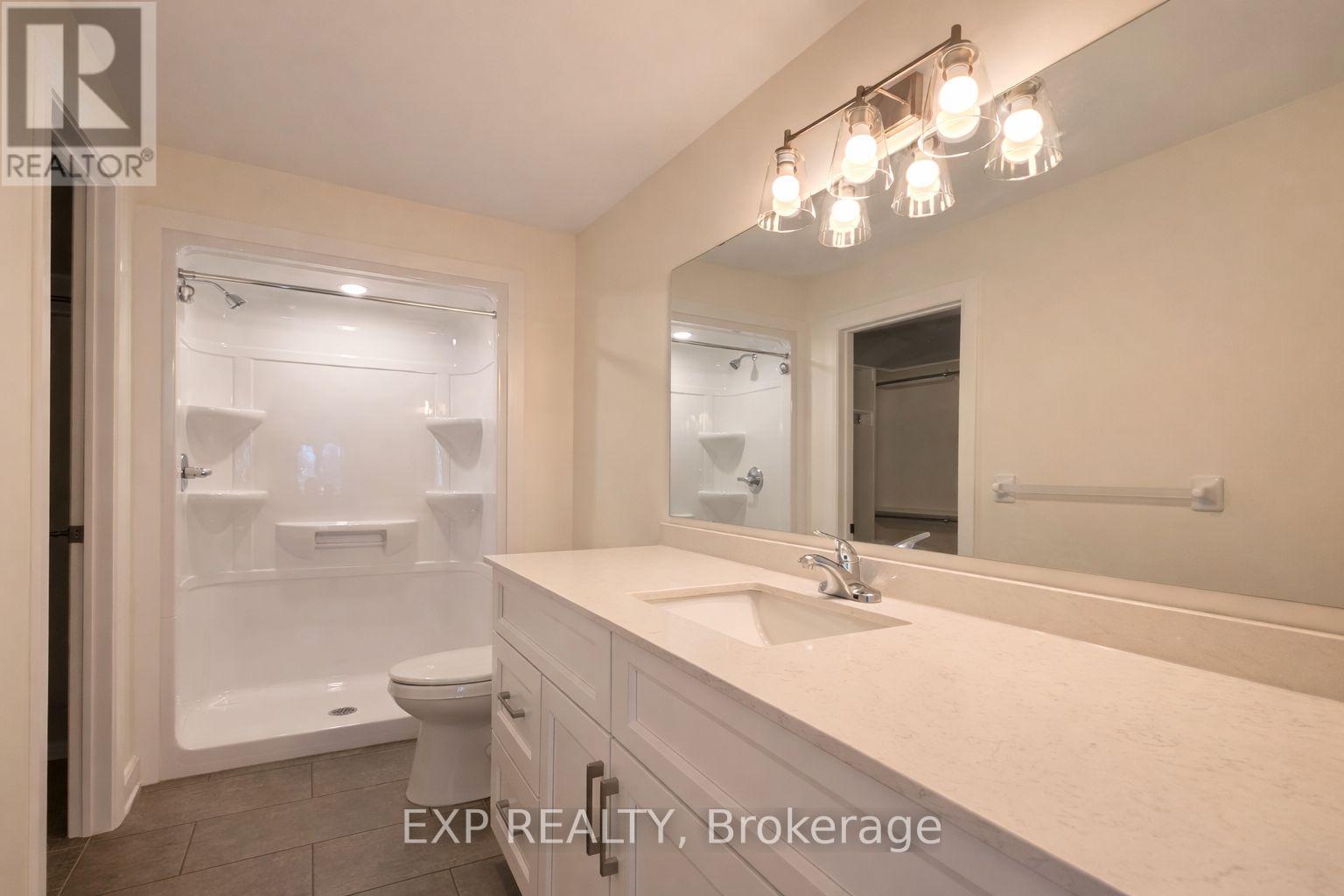 327 Voyageur Place, Russell, Ontario  K0A 1W1 - Photo 8 - X12968316