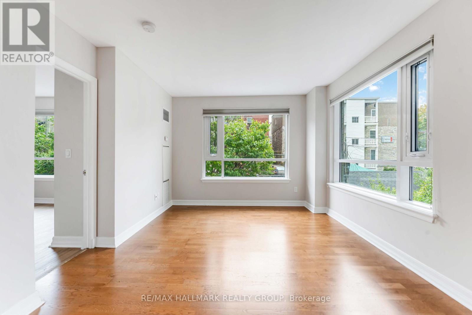 204 - 200 Besserer Street, Ottawa, Ontario  K1N 0A7 - Photo 15 - X12968362
