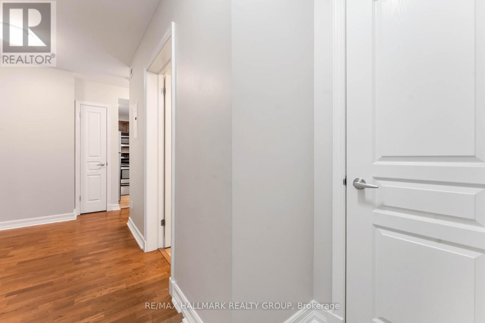 204 - 200 Besserer Street, Ottawa, Ontario  K1N 0A7 - Photo 8 - X12968362
