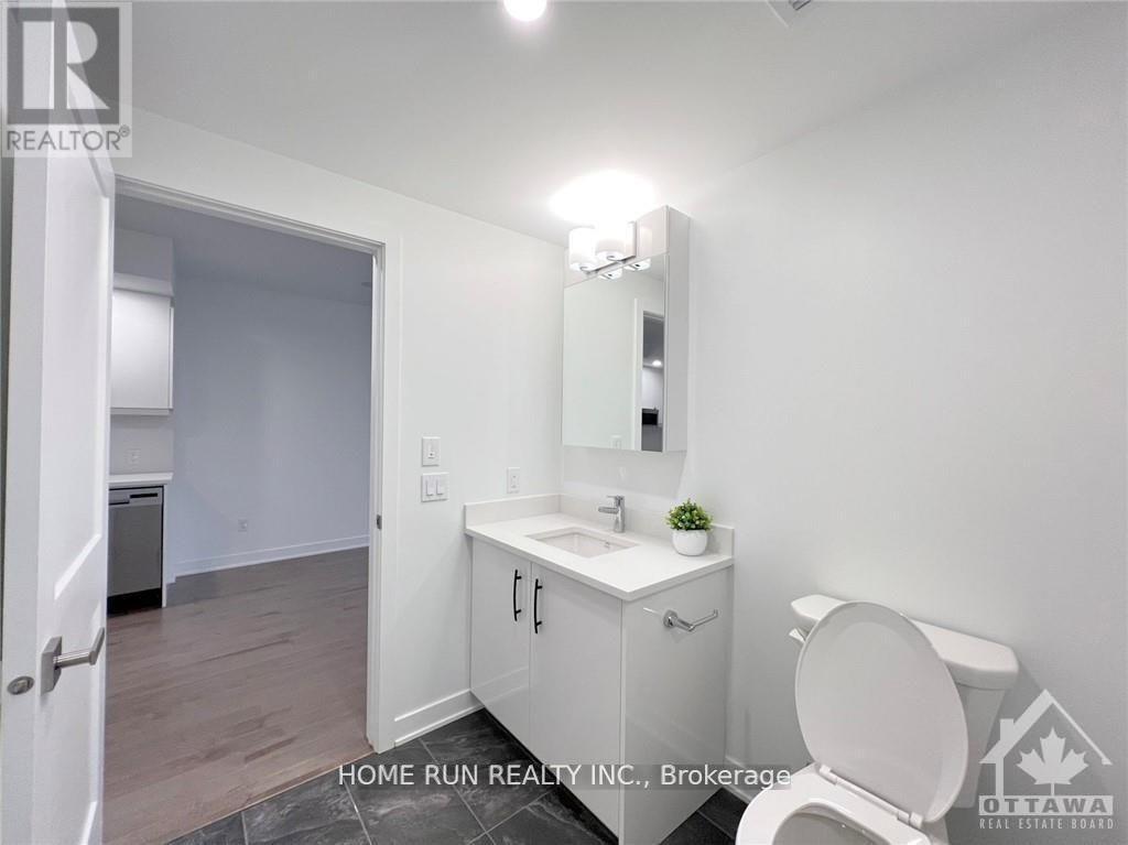 1710 - 340 Queen Street, Ottawa, Ontario  K1R 0G1 - Photo 8 - X12968548