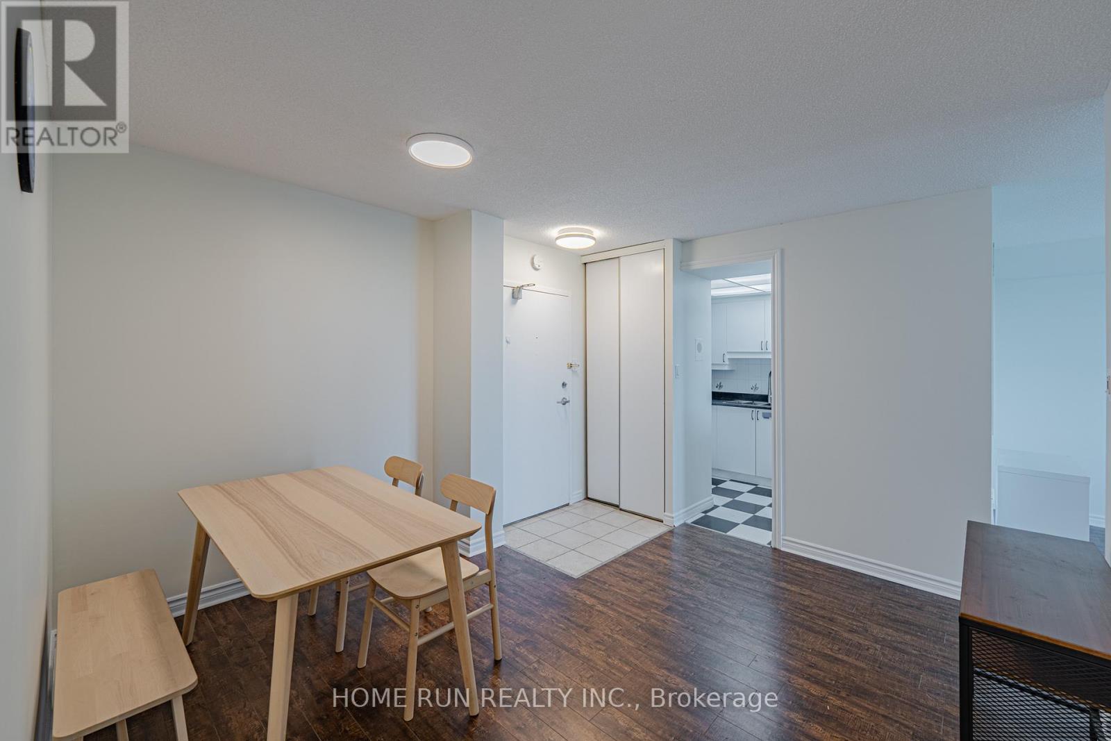 1111 - 555 Brittany Drive, Ottawa, Ontario  K1K 4C5 - Photo 22 - X12968660