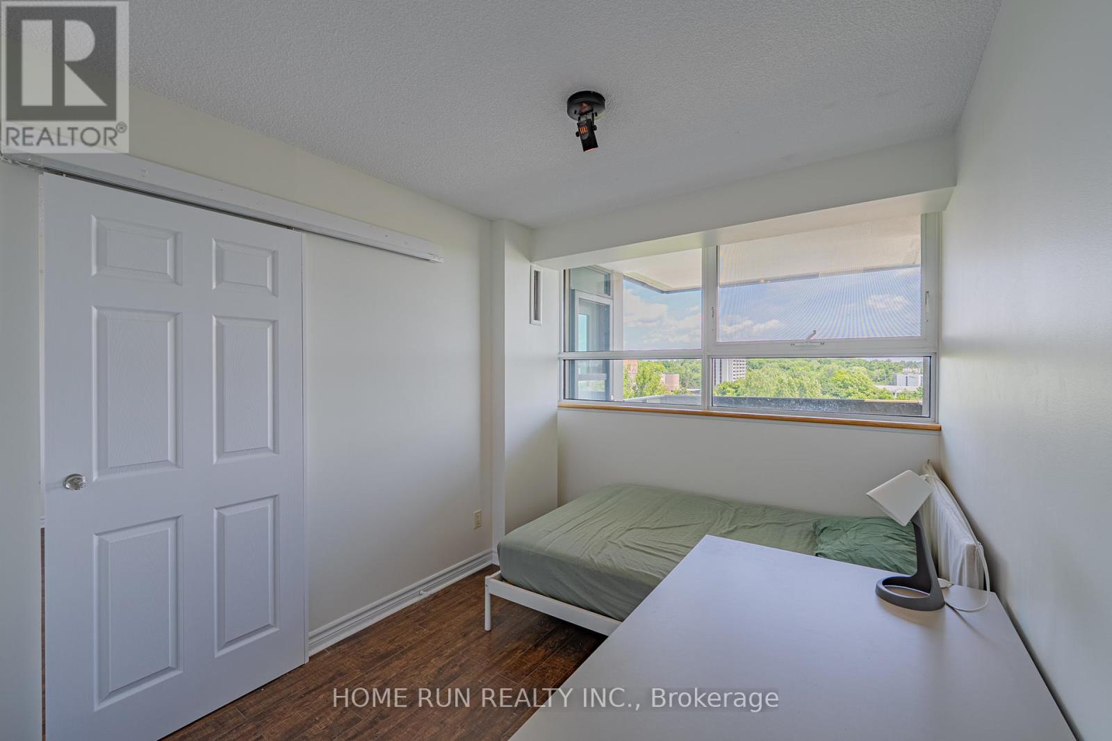 1111 - 555 Brittany Drive, Ottawa, Ontario  K1K 4C5 - Photo 33 - X12968660
