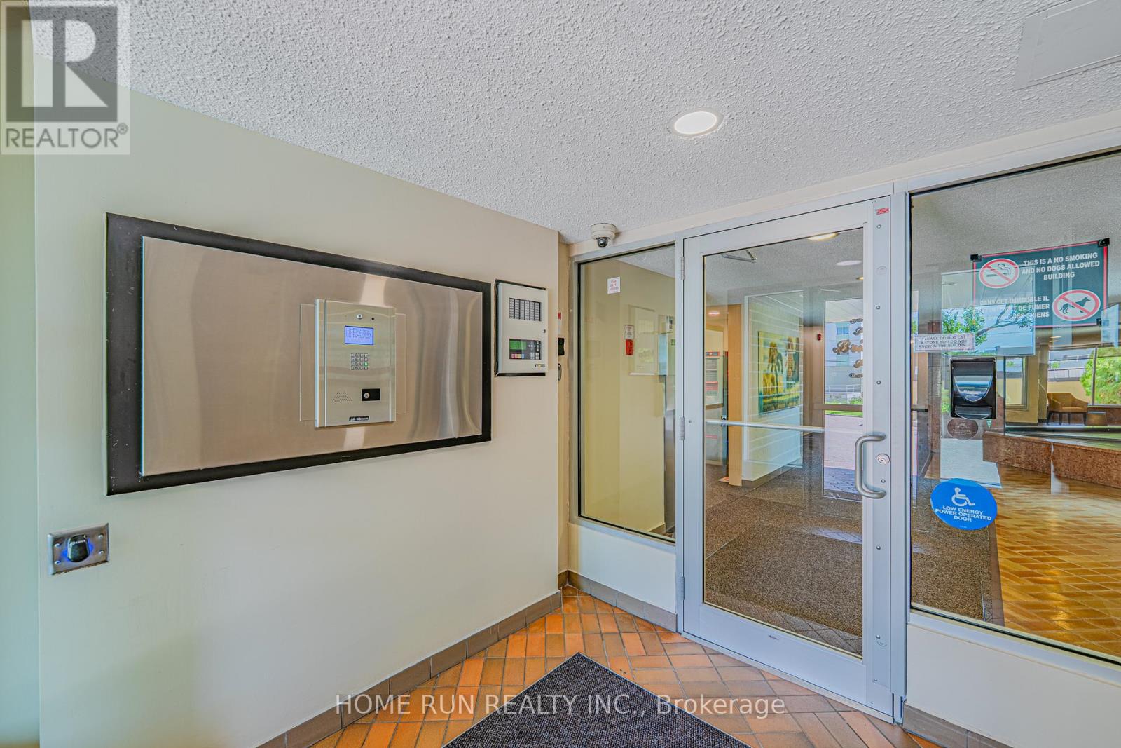 1111 - 555 Brittany Drive, Ottawa, Ontario  K1K 4C5 - Photo 9 - X12968660