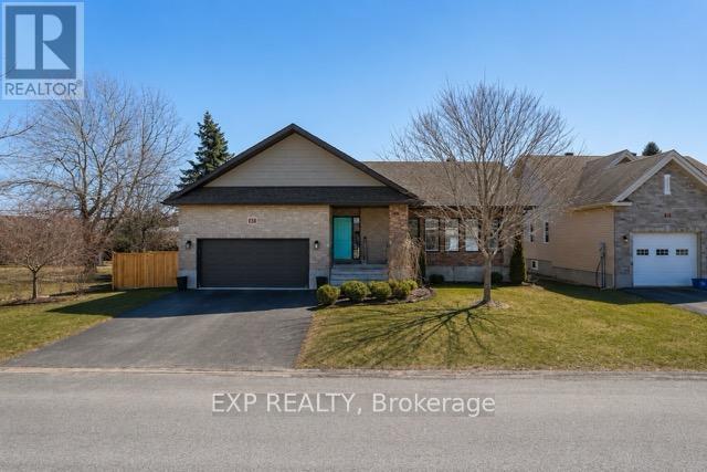 4 PROVOST STREET, North Stormont, Ontario