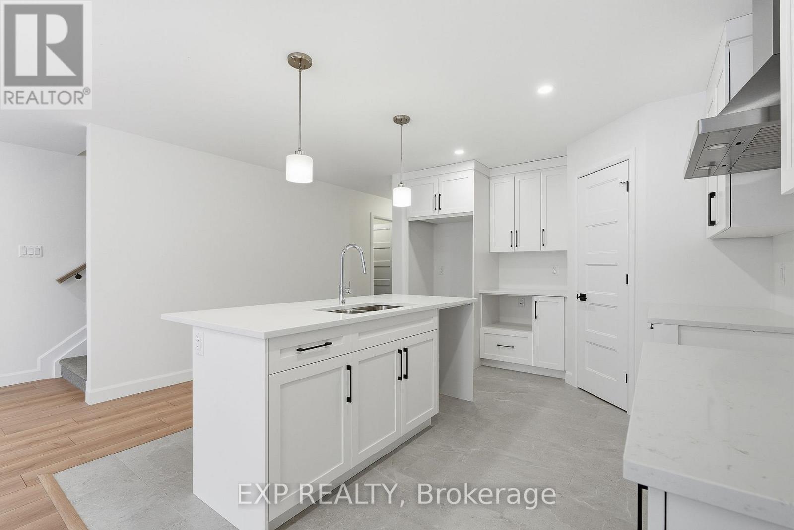 136 Elizabeth Street Street, North Dundas, Ontario  K0A 2M0 - Photo 6 - X12972502