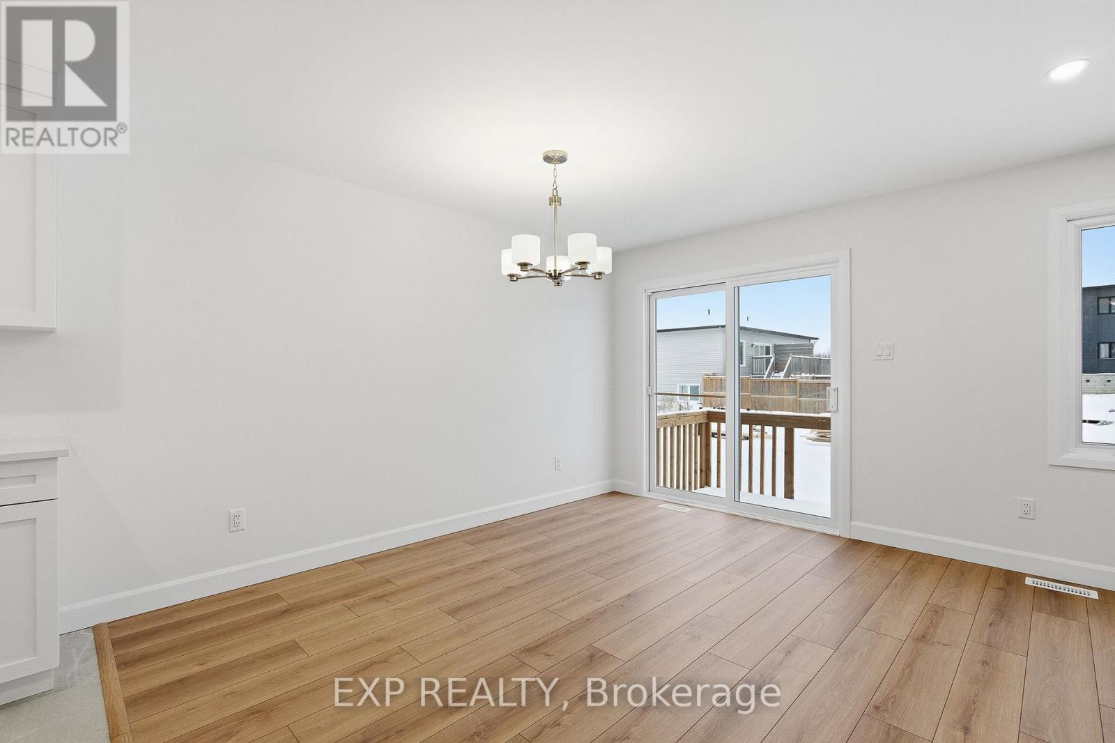 136 Elizabeth Street Street, North Dundas, Ontario  K0A 2M0 - Photo 9 - X12972502
