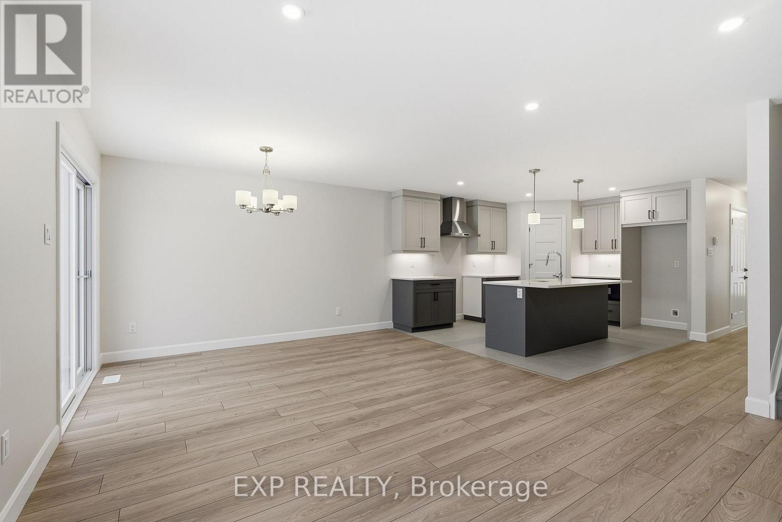 140 Elizabeth Crescent, North Dundas, Ontario  K0A 2M0 - Photo 10 - X12972606