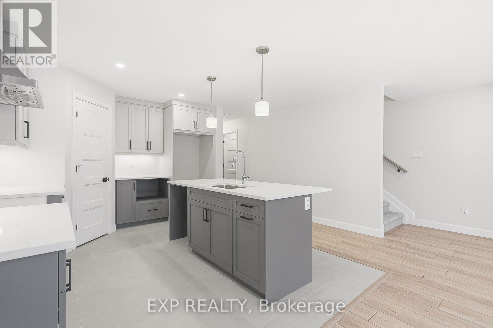 140 Elizabeth Crescent, North Dundas, Ontario  K0A 2M0 - Photo 6 - X12972606
