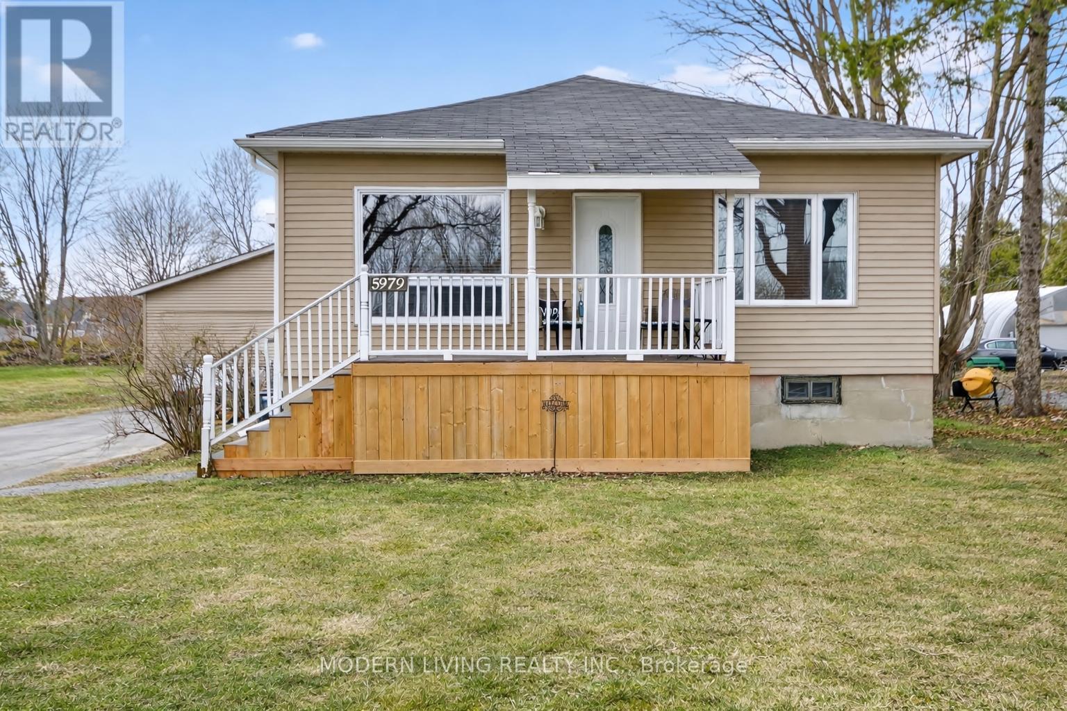 5979 PERTH STREET SE, Ottawa, Ontario