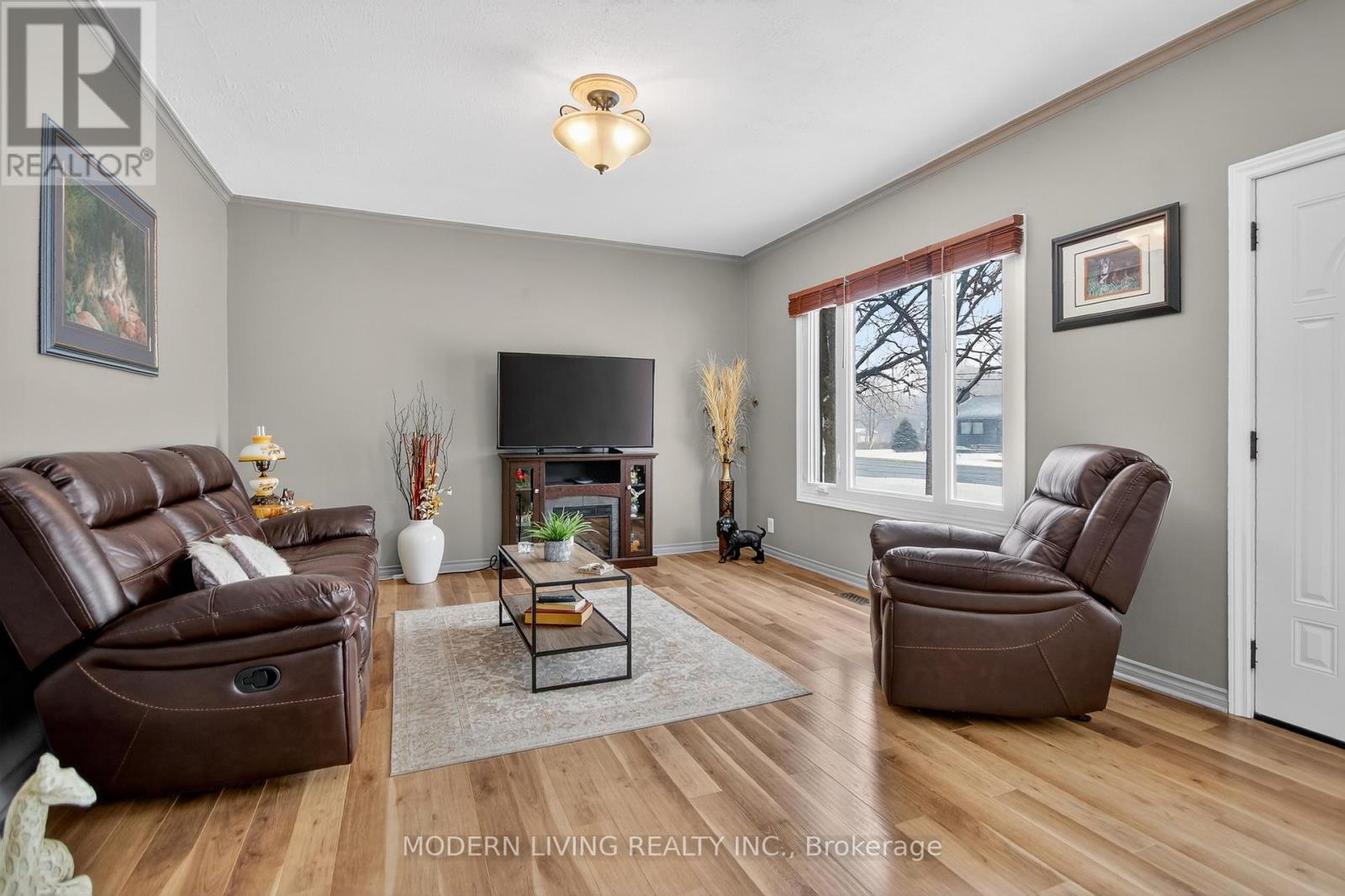 5979 Perth Street SE, Ottawa, Ontario  K0A 2Z0 - Photo 3 - X12972842