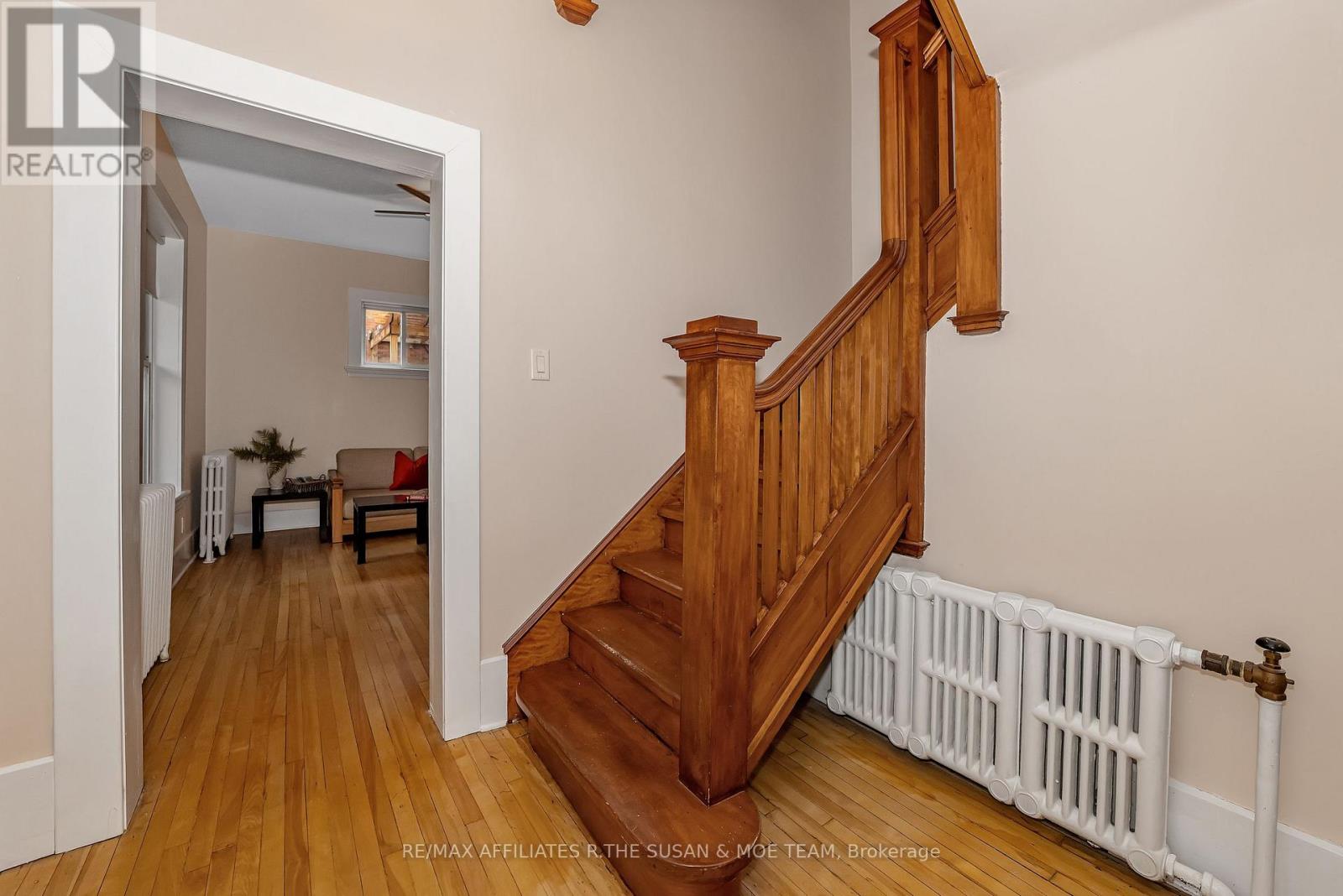194 Augusta Street, Ottawa, Ontario  K1N 8C3 - Photo 13 - X12974100