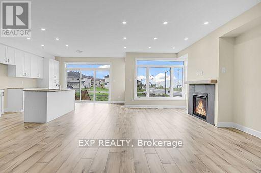 15 Reynolds Avenue, Carleton Place, Ontario  K7C 0W4 - Photo 7 - X12975992