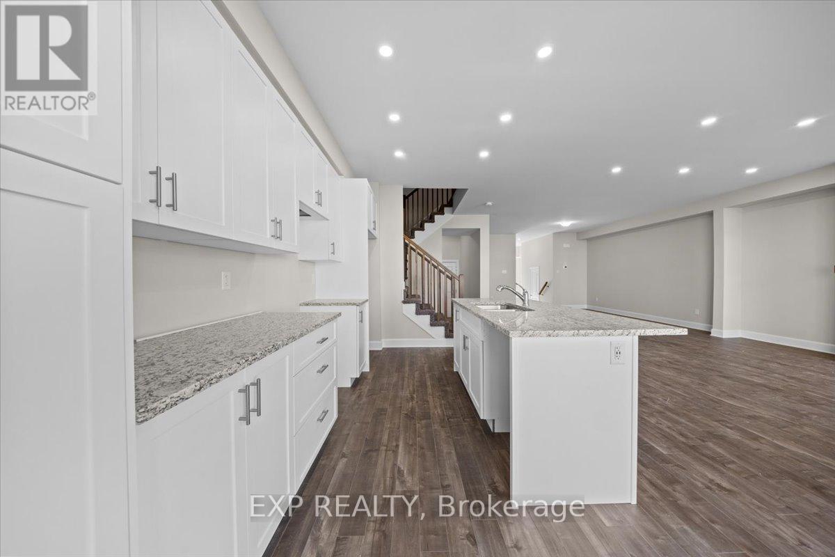 70 Eastwood Drive, Carleton Place, Ontario  K7C 0C4 - Photo 15 - X12976046