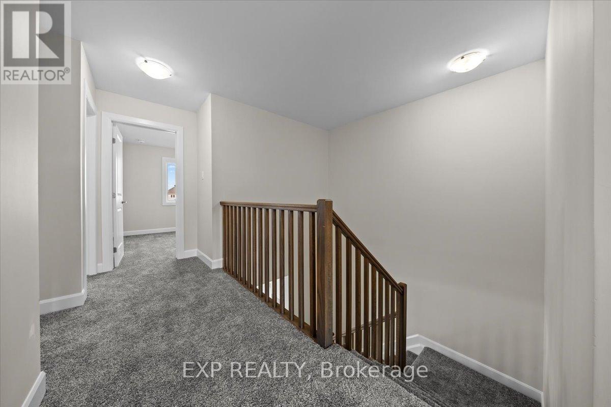 70 Eastwood Drive, Carleton Place, Ontario  K7C 0C4 - Photo 19 - X12976046