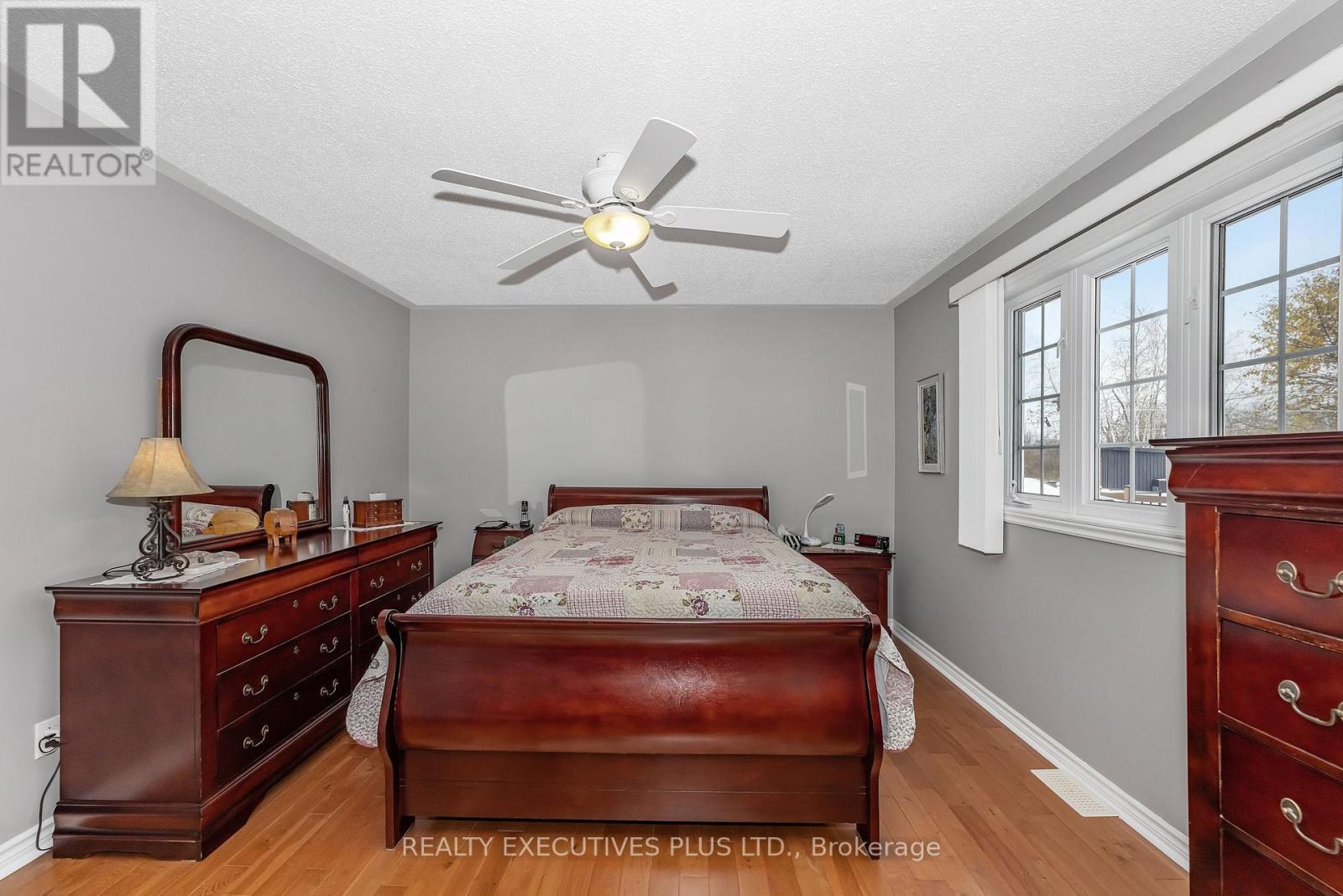 11 Grove Street, South Dundas, Ontario  K0E 1K0 - Photo 16 - X12977634