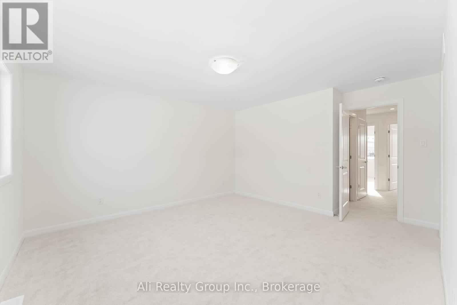 661 Hamsa Street, Ottawa, Ontario  K2J 6Z7 - Photo 18 - X12977732