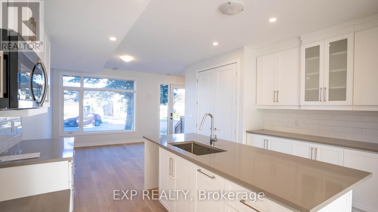 234, 236 Woodroffe Avenue, Ottawa, Ontario  K2A 3V4 - Photo 21 - X12978610