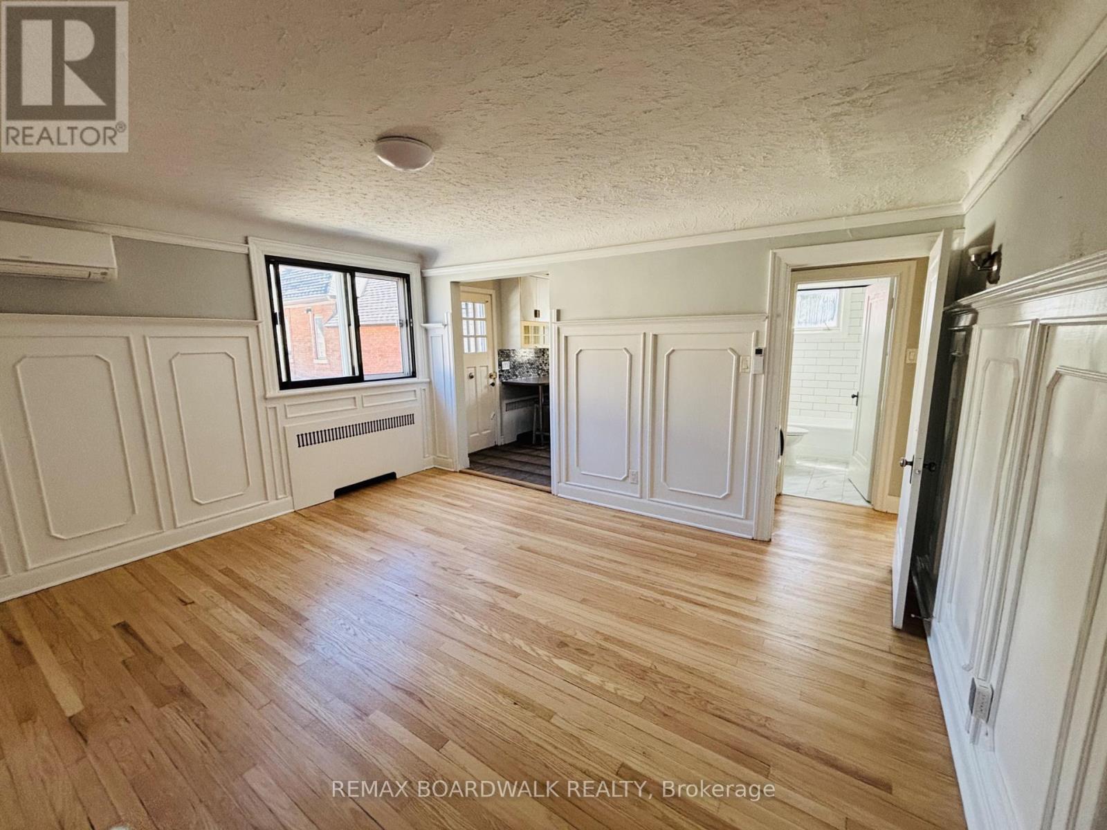 320 Laurier Avenue E, Ottawa, Ontario  K1N 6P6 - Photo 11 - X12978696