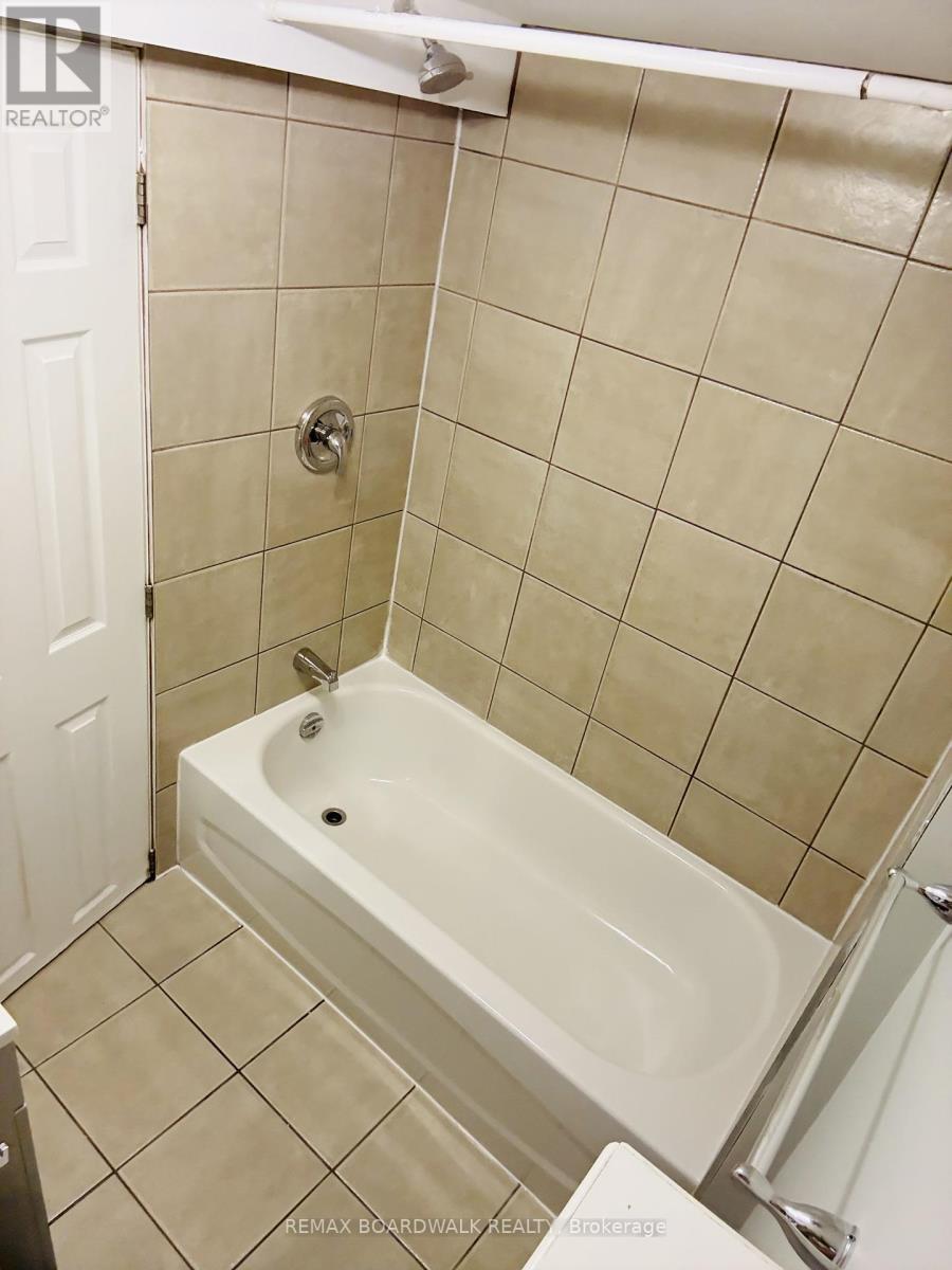 320 Laurier Avenue E, Ottawa, Ontario  K1N 6P6 - Photo 20 - X12978696