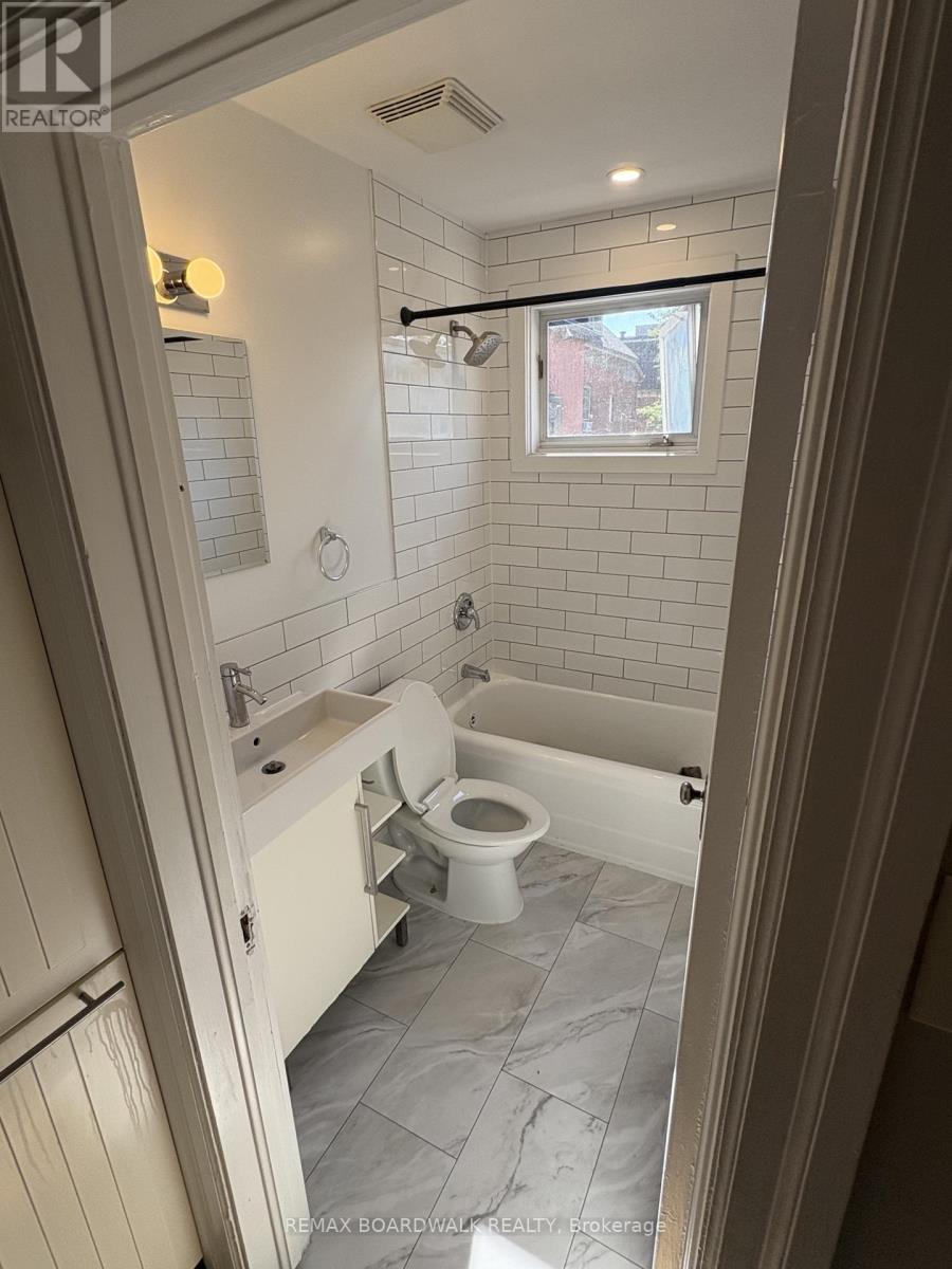 320 Laurier Avenue E, Ottawa, Ontario  K1N 6P6 - Photo 24 - X12978696