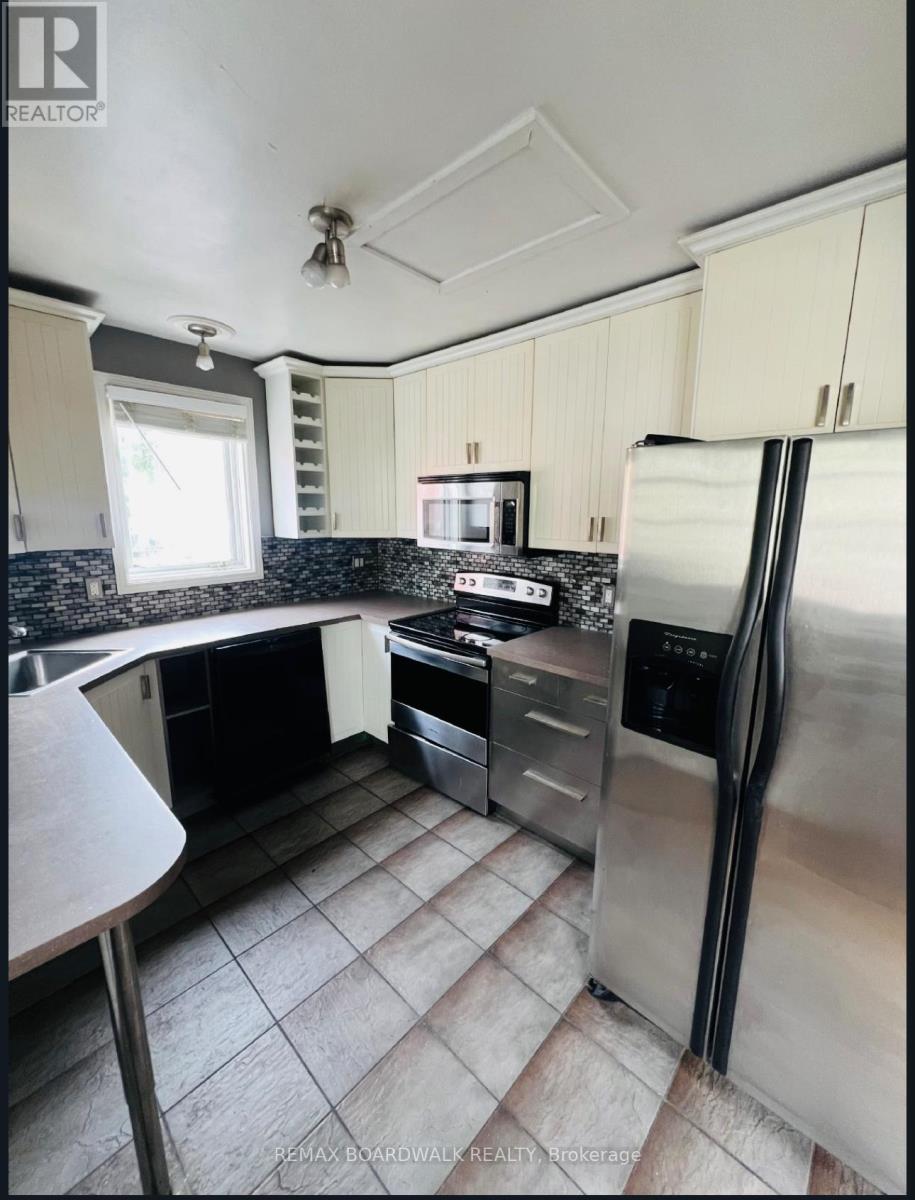 320 Laurier Avenue E, Ottawa, Ontario  K1N 6P6 - Photo 5 - X12978696