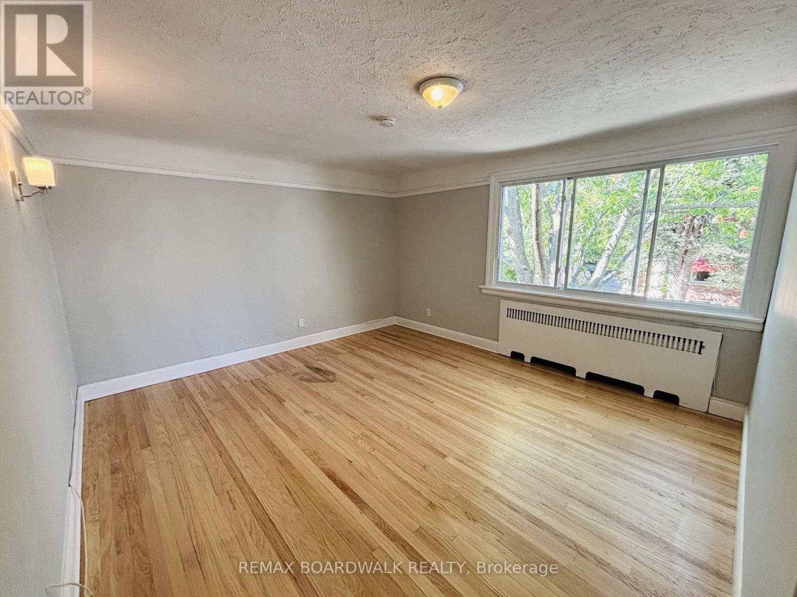 320 Laurier Avenue E, Ottawa, Ontario  K1N 6P6 - Photo 8 - X12978696