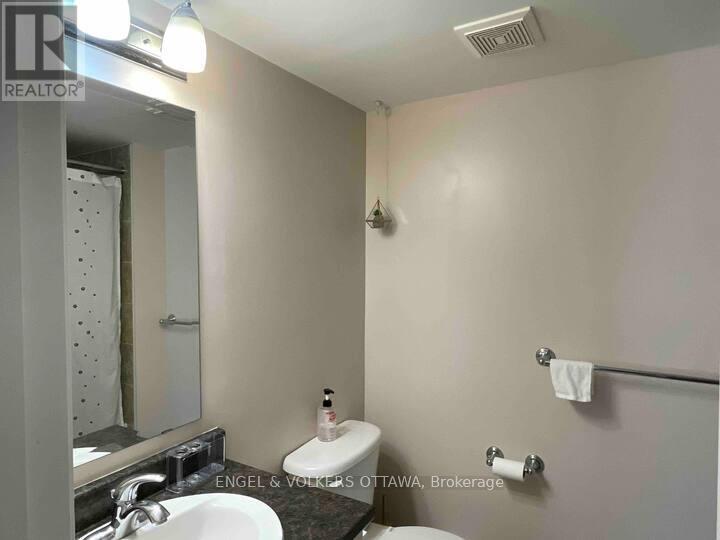 102 Paseo Private, Ottawa, Ontario  K2G 4N7 - Photo 16 - X12979140