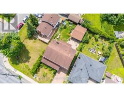 876 PINECREST ROAD, Ottawa, Ontario