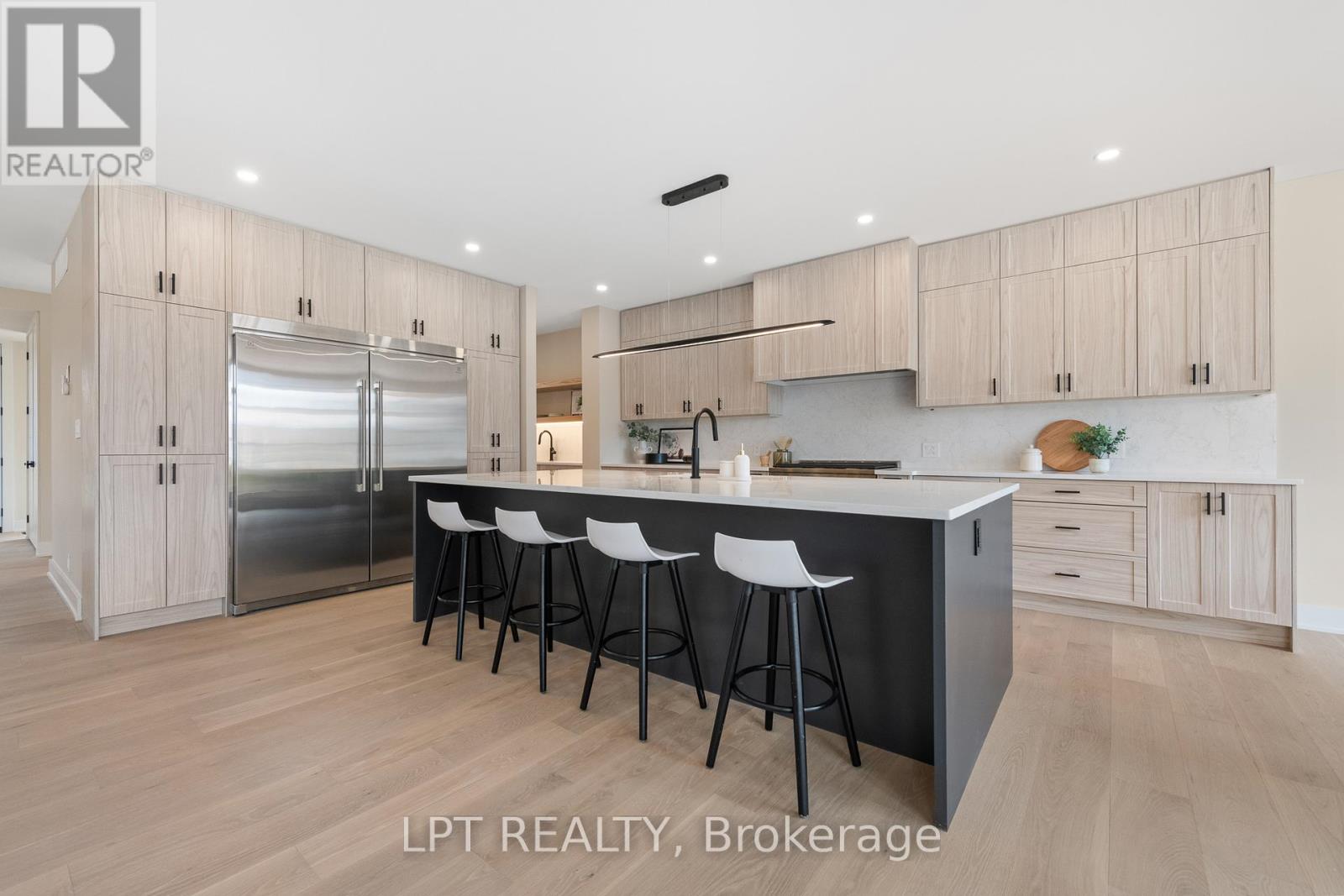 15 Briggs Avenue, Ottawa, Ontario  K2E 6W5 - Photo 15 - X12979786