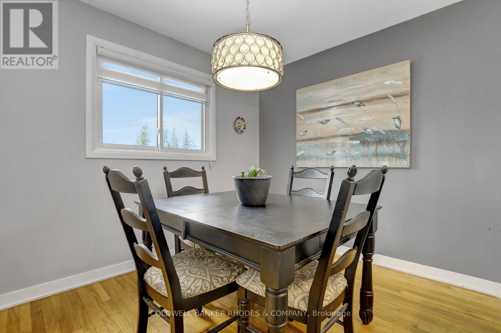 2424 Heaton Avenue, Ottawa, Ontario  K1G 1J2 - Photo 10 - X12979922