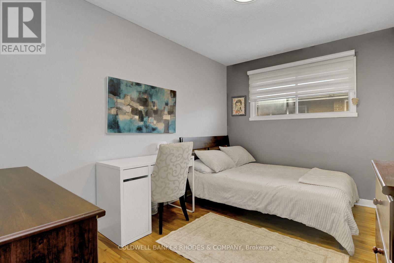 2424 Heaton Avenue, Ottawa, Ontario  K1G 1J2 - Photo 14 - X12979922
