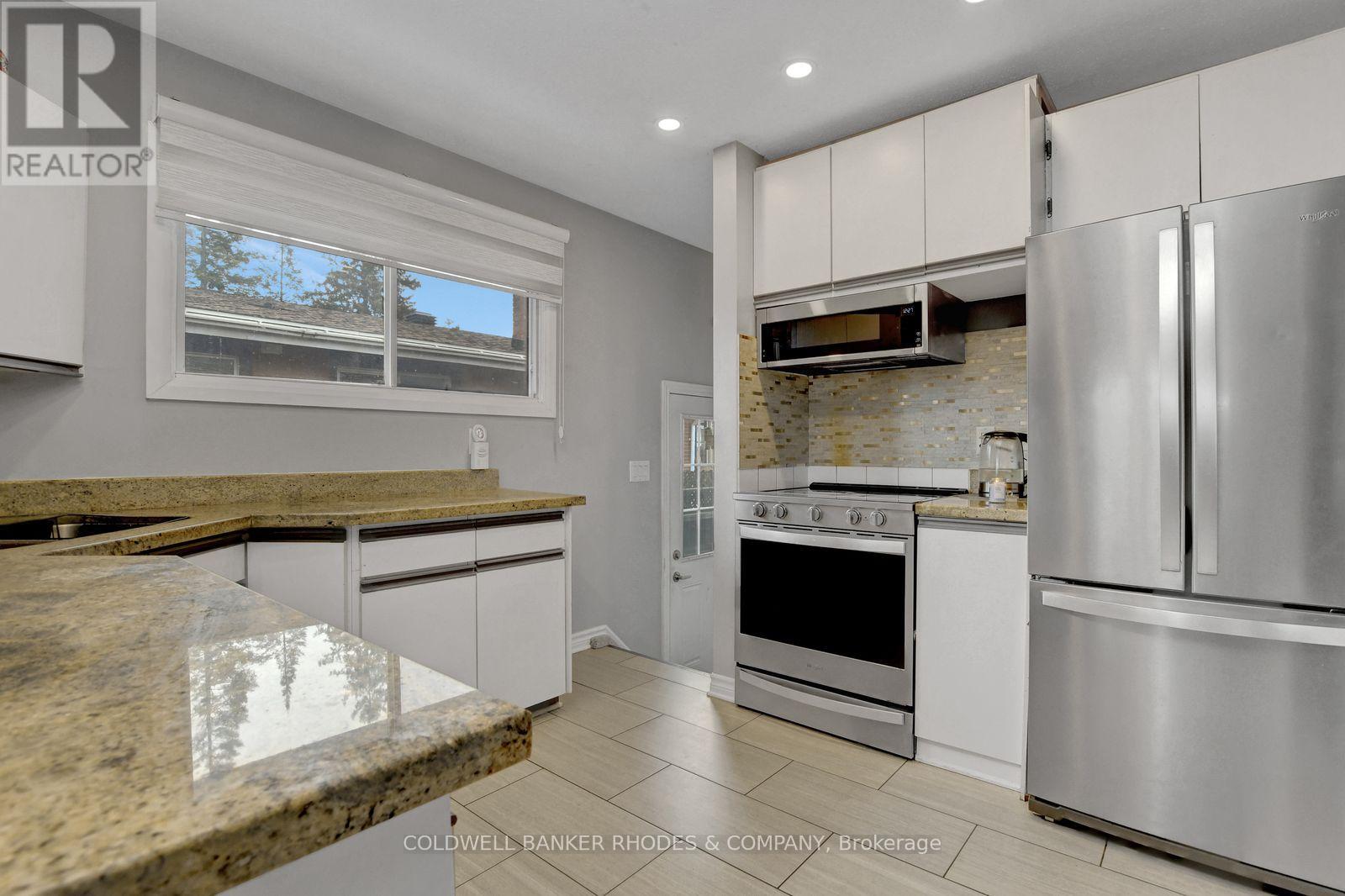 2424 Heaton Avenue, Ottawa, Ontario  K1G 1J2 - Photo 19 - X12979922
