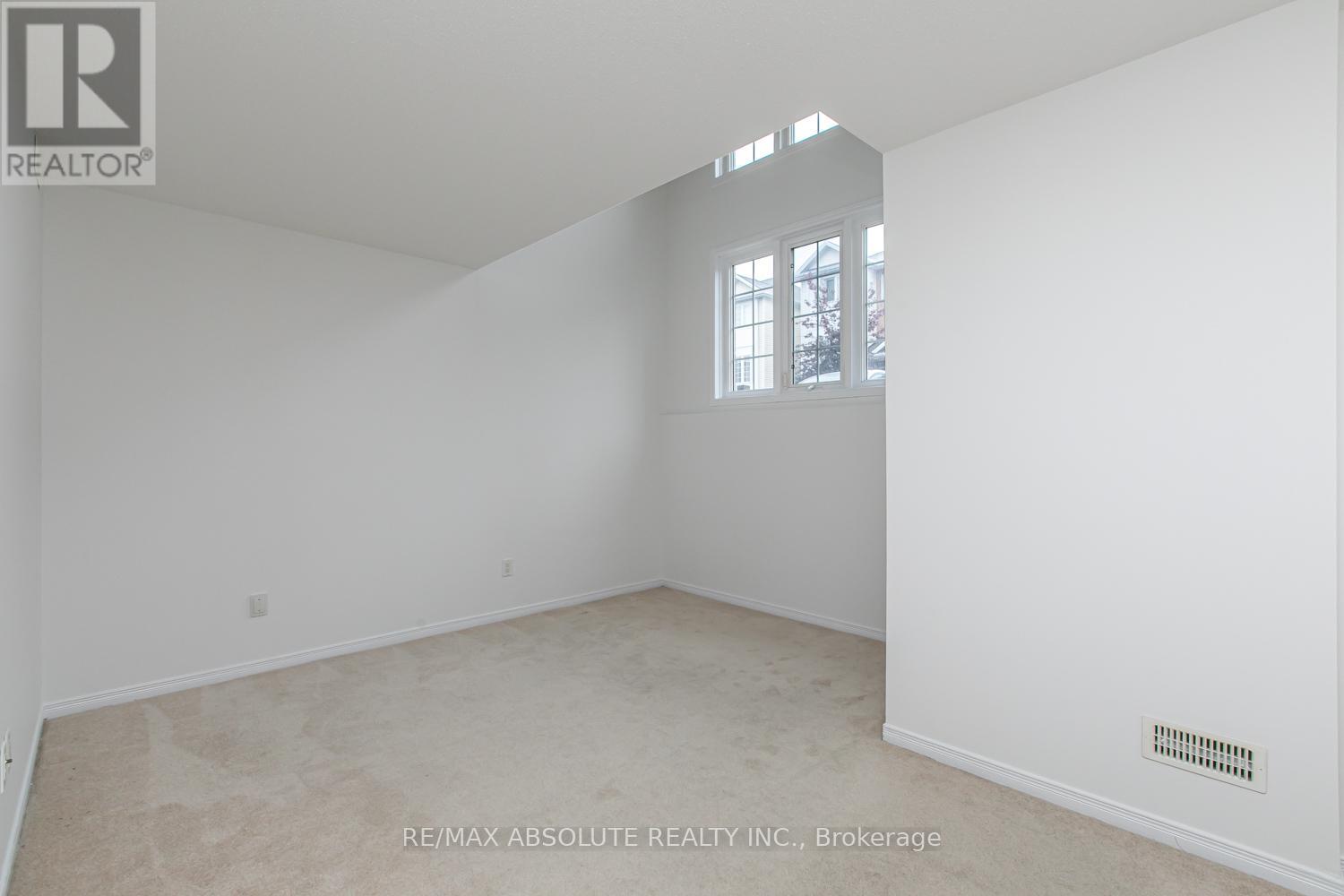 246 Gershwin Private, Ottawa, Ontario  K2H 1G5 - Photo 16 - X12980016