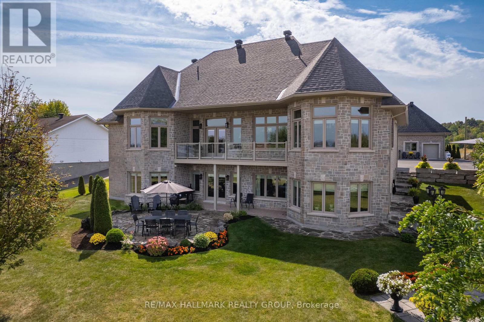 3285 Front Road S, East Hawkesbury, Ontario  K6A 2R2 - Photo 2 - X12980640